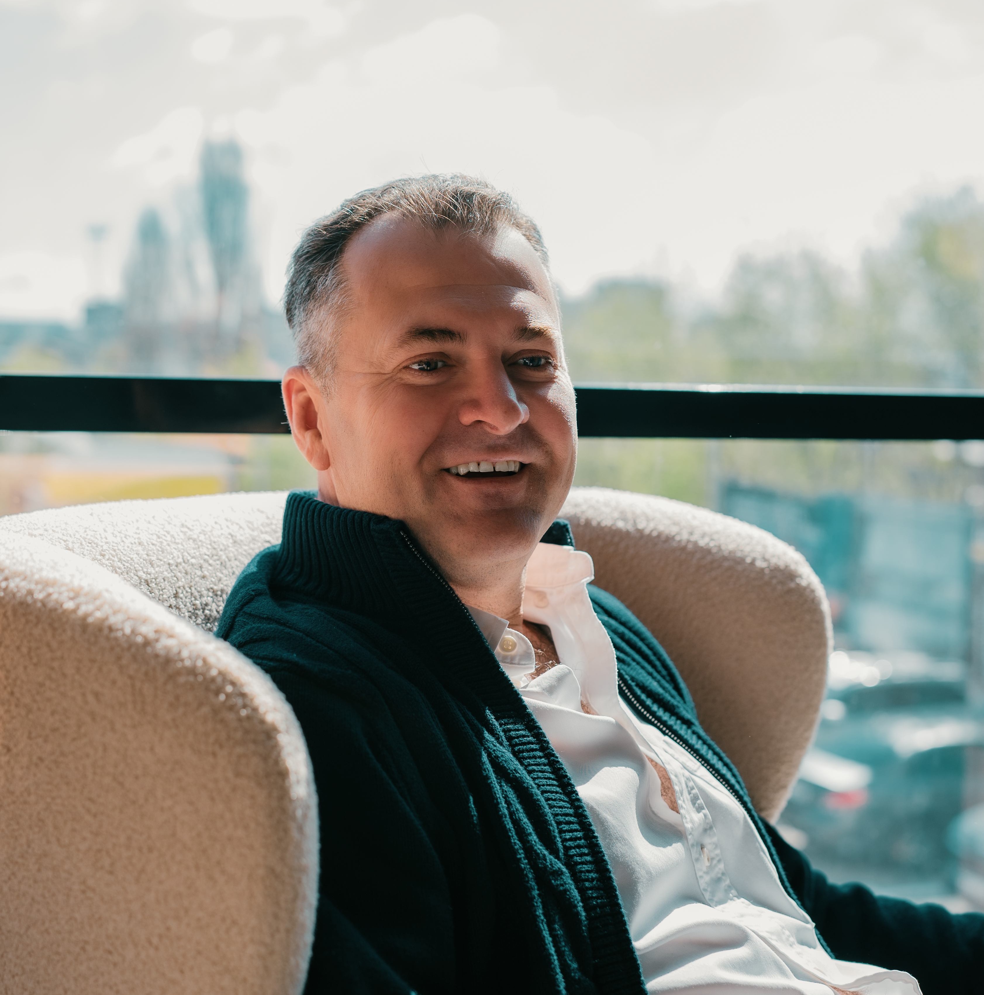 Corneliu Său, Fondator Tandem