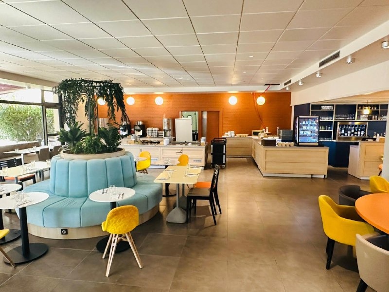 B&B HOTEL Paris — 11